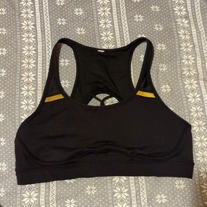Lululemon sports bra